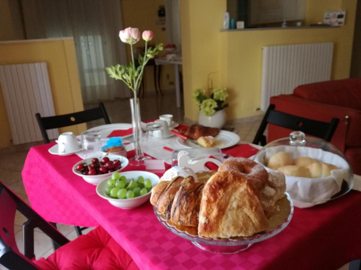 La Casa Di Isabella Лорето Экстерьер фото